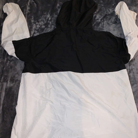 Forever 21 Men’s windbreaker - Picture 2 of 3